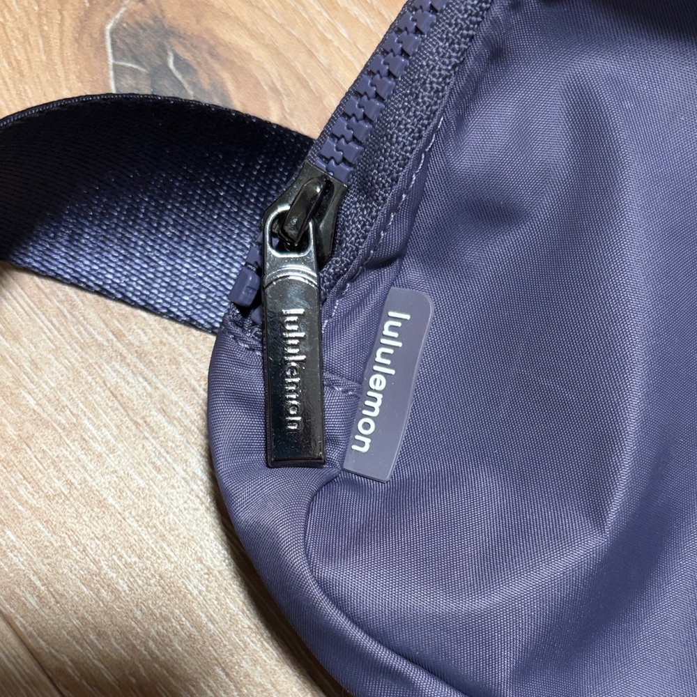 Lululemon athletica belt bag - Picture 6 of 6